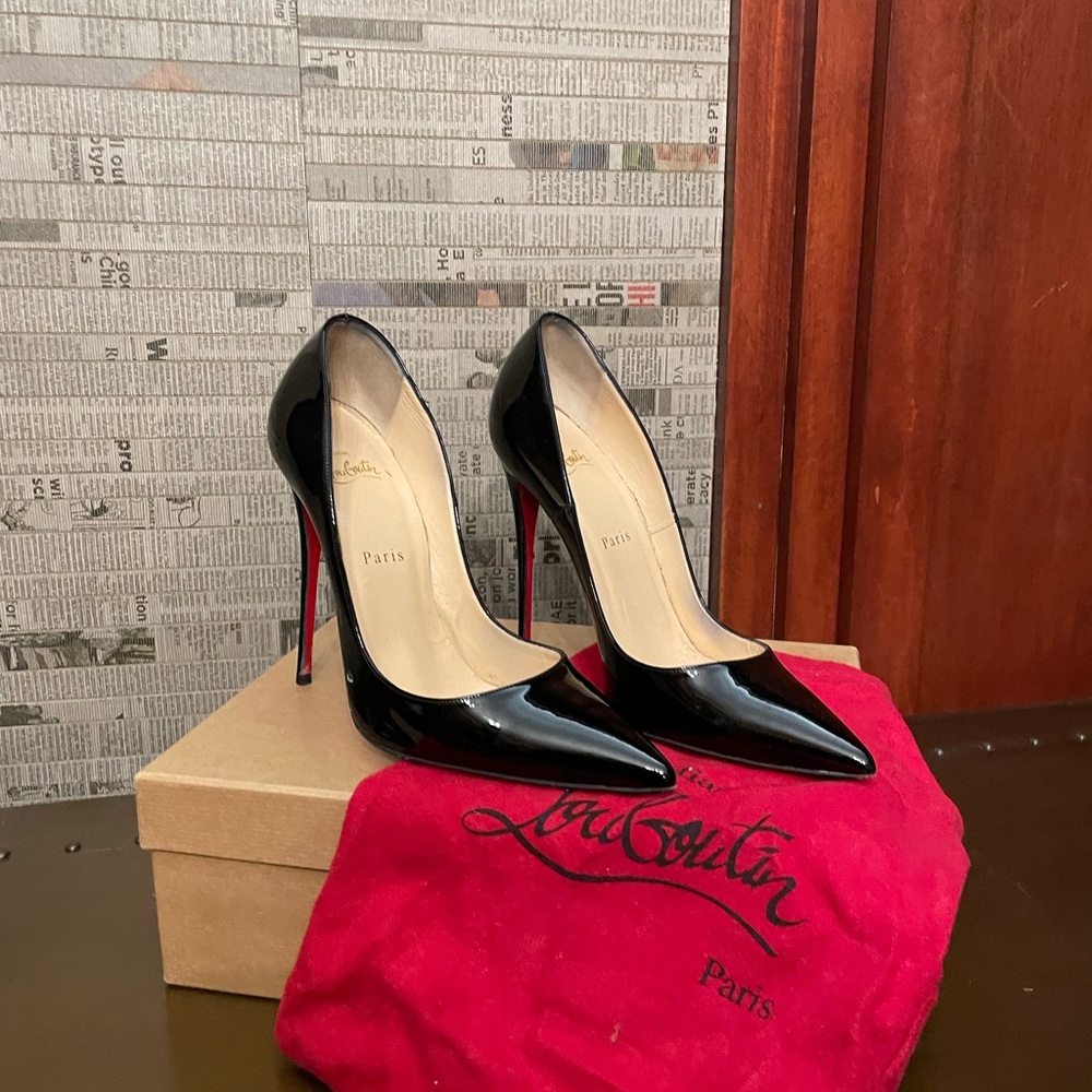 Christian Louboutin Leather Pumps